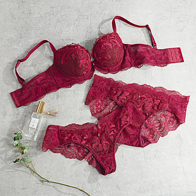 Belle Push-Up Plunge Bra 25A2