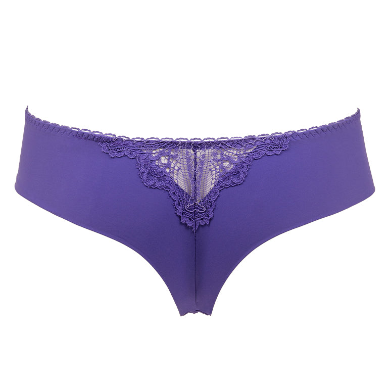 Wendy Smoothing Thong 23A2