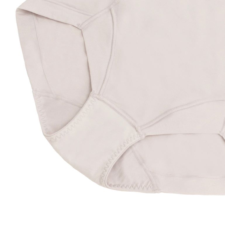 Smooth Comfort Shaping Panty 25